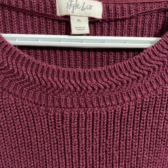 Style & Co wine sweater. - Picture 2 of 4